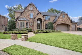 7 Club Oak Ct, Kingwood, TX 77339
