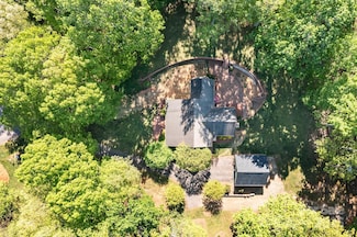 101 Blueberry Hill Dr, Statesville, NC 28625