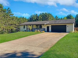 10417 152nd St, Chippewa Falls, WI 54729