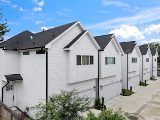 1222 Mcneil St, Houston, TX 77009