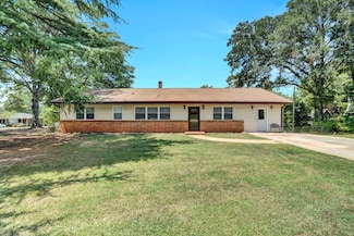 21 Wilcun Dr, Greenville, SC 29617