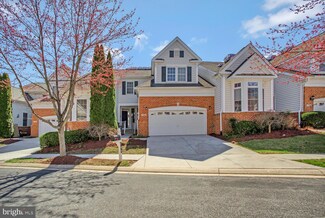 708 Hidden Bluff Cir, Catonsville, MD 21228