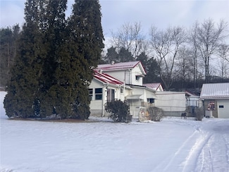 2974 Dora Timblin Rd, Punxsutawney, PA 15767