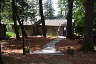 52 Bixby Shores Rd, Mirror Lake, NH 03853