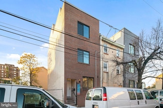 1302 N Marshall St, Philadelphia, PA 19122