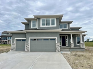 1712 SW Arbor Park Dr, Lee's Summit, MO 64082