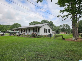 75 Moore St, Steele, AL 35987