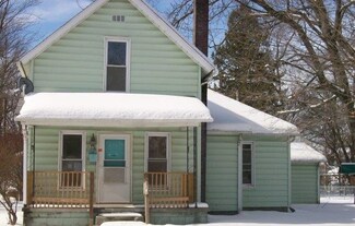 158 S Nappanee St, Nappanee, IN 46550