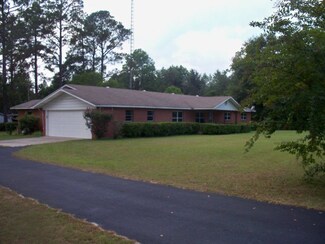936 E Golden Isles Hwy, Mc Rae, GA 31055
