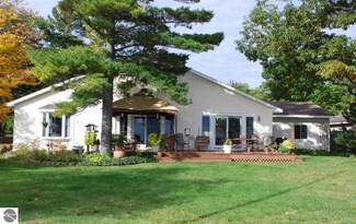 2871 S Us Highway 23, Greenbush, MI 48738
