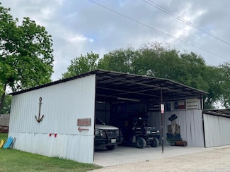 21 S Hula Popper Loop, Crystalcit, TX 78839