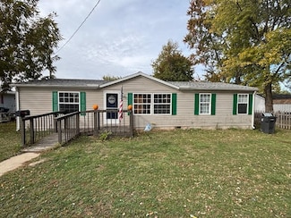 812 S 4th St, Marshall, IL 62441