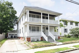 1418 Chalkstone Ave, Providence, RI 02909