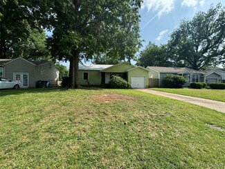 242 E 45th Place, Tulsa, OK 74105