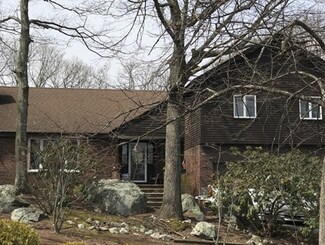 11 Jones Dr, Saugus, MA 01906