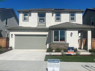 2675 Mulholland Dr, Lathrop, CA 95330