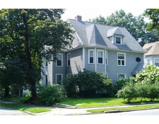 734 Pleasant St, Worcester, MA 01602