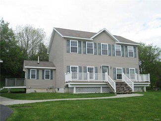 1689 Sky High Rd, La Fayette, NY 13084