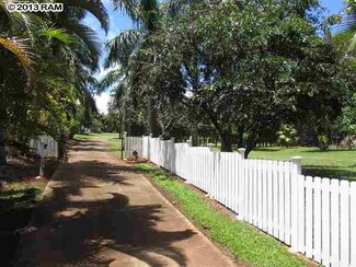 1450 Kauhikoa Rd, Haiku, HI 96708