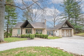 1015 Red Bird Rd, Loveland, OH 45140
