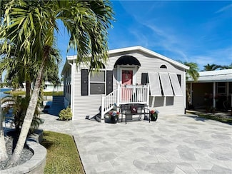 504 Cheetah Dr, Naples, FL 34112