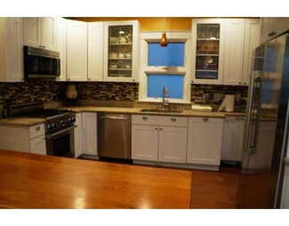 181 South St, Fitchburg, MA 01420
