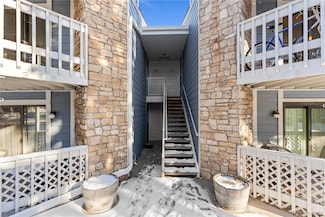 8600 E Alameda Ave Unit 22-207, Denver, CO 80247