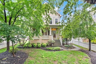 3520 Maple Ct, Falls Church, VA 22041