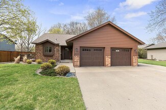 2013 E Highview Dr, Sauk Rapids, MN 56379