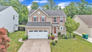 6091 Woodford Dr, Lake View, NY 14085