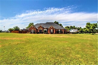 5 Edith Ln, Tuttle, OK 73089