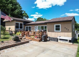 503 Aurora St, Marietta, OH 45750