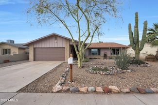 6832 W Colter St, Glendale, AZ 85303