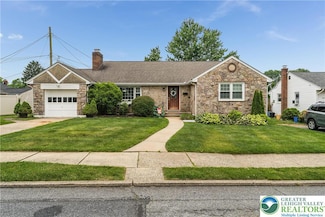 1819 Snyder St, Bethlehem, PA 18017