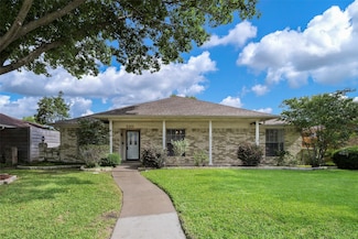 1111 Lupine Dr, Garland, TX 75043