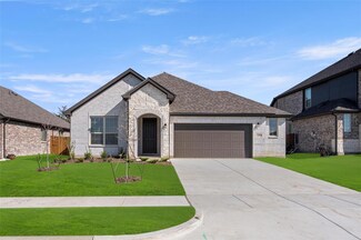2304 High Plain Ln, Waxahachie, TX 75167