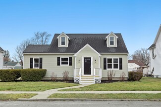 305 E 3rd St, Fowler, IN 47944