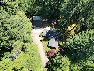 89911 Ben Bunch Rd, Florence, OR 97439