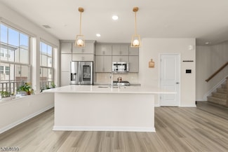 4 Arnold Dr Unit 5302, Wood Ridge, NJ 07075