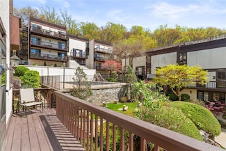 1200 Warburton Ave Unit 8, Yonkers, NY 10701