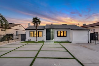 11344 Delano St, North Hollywood, CA 91606