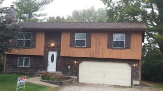 5 E Taylor St, Newark, IL 60541