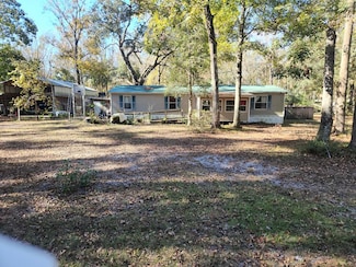 383 NE 355th Ave, Old Town, FL 32680