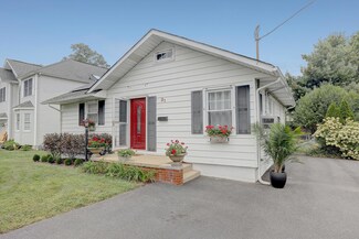 31 Laurel St, West Long Branch, NJ 07764