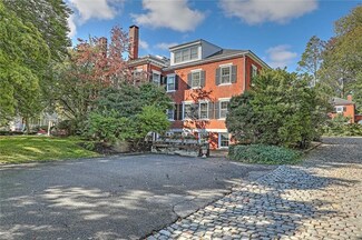 72 Manning St Unit 4, Providence, RI 02906