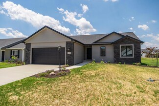 15585 Impala Dr, Huntertown, IN 46748