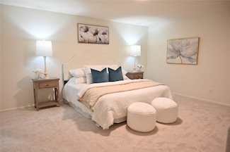 624 S Ripple Creek Dr Unit 624, Houston, TX 77057