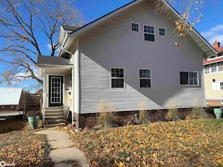 314 N Jefferson St, Sigourney, IA 52591