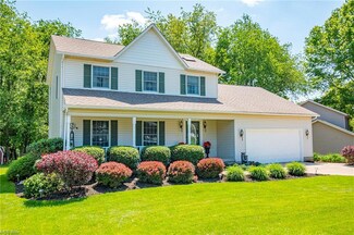 793 Yerrick Rd, Akron, OH 44312