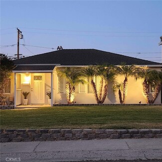 2912 Perkins Ln, Redondo Beach, CA 90278